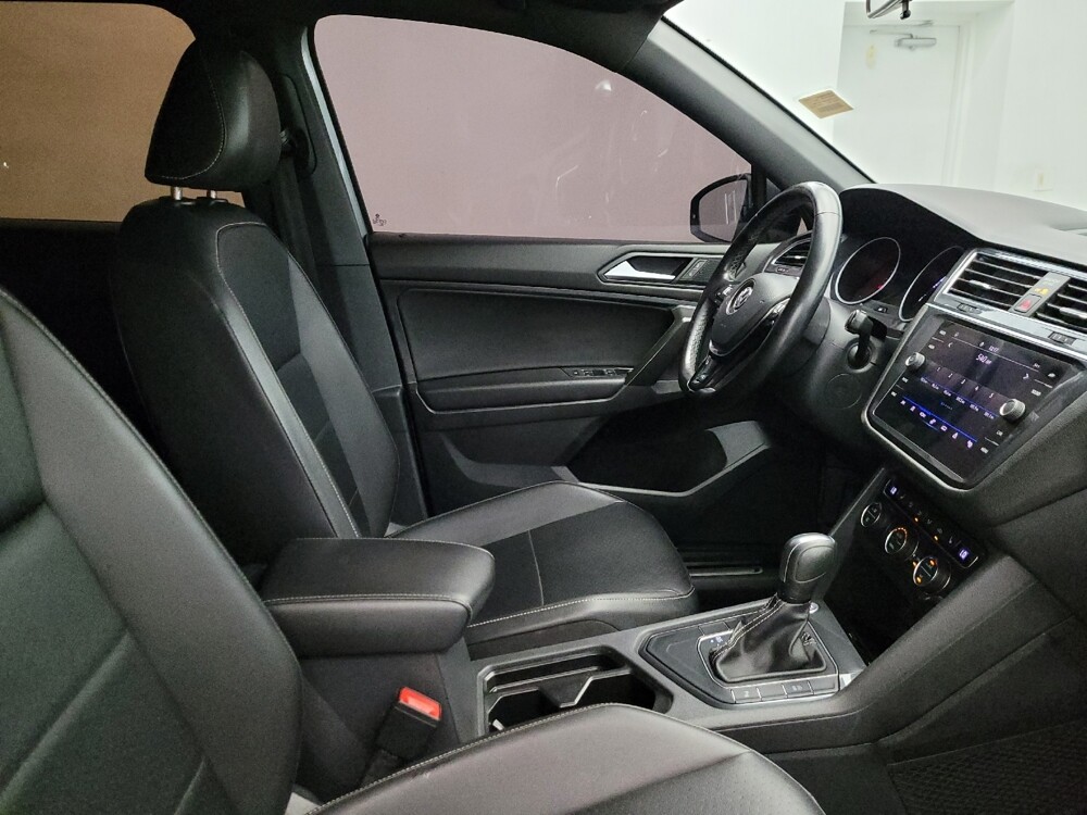 2021 Volkswagen Tiguan in Mesa, AZ 85210 - 18115463 21