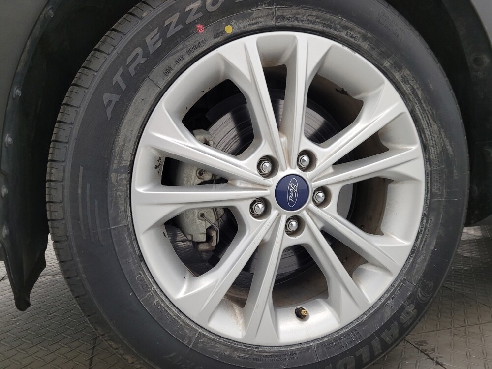 2018 Ford Escape in Chandler, AZ 85225 - 18115468 31