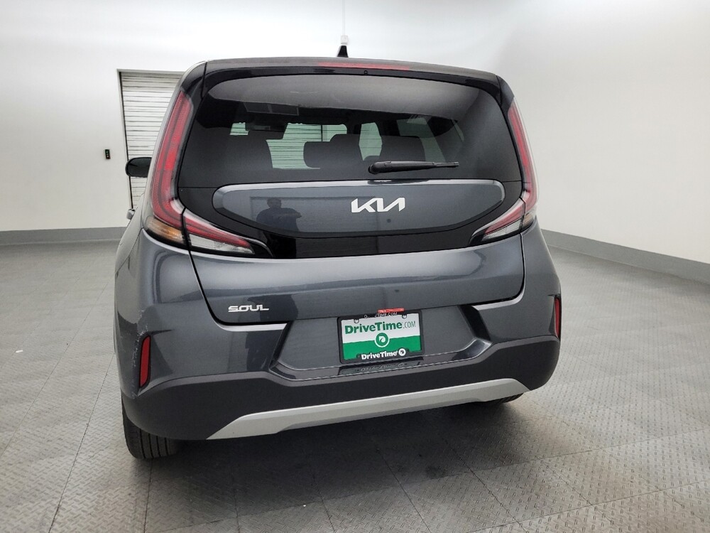2025 Kia Soul in Phoenix, AZ 85015 - 18115472 6