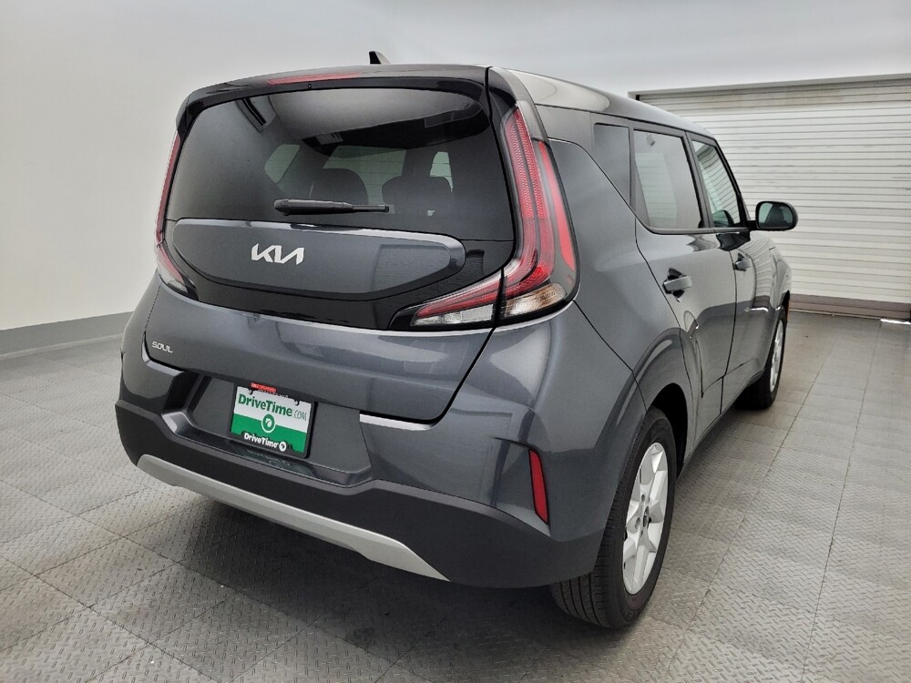 2025 Kia Soul in Phoenix, AZ 85015 - 18115472 9