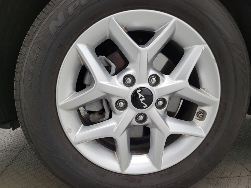 2025 Kia Soul in Phoenix, AZ 85015 - 18115472 31