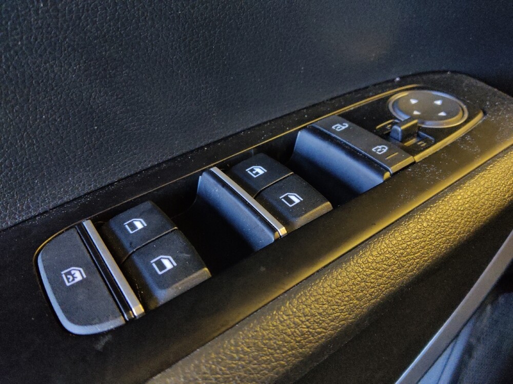 2025 Kia Soul in Phoenix, AZ 85015 - 18115472 27