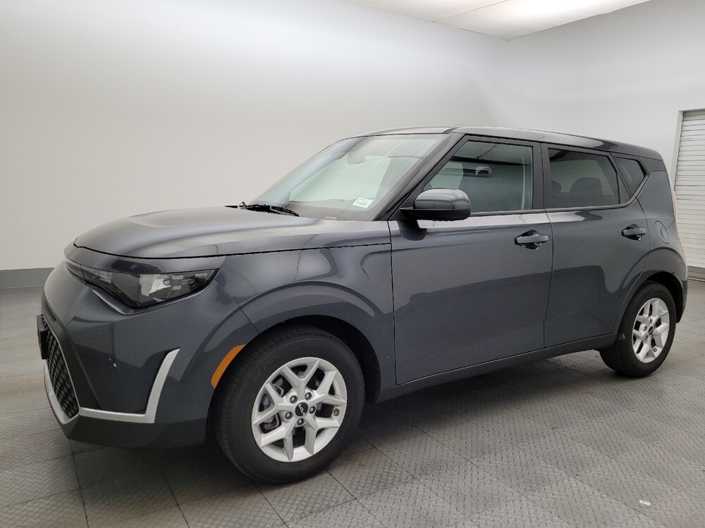 2025 Kia Soul in Phoenix, AZ 85015 - 18115472 2
