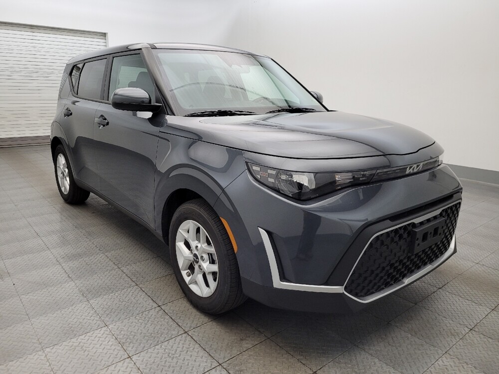 2025 Kia Soul in Phoenix, AZ 85015 - 18115472 13
