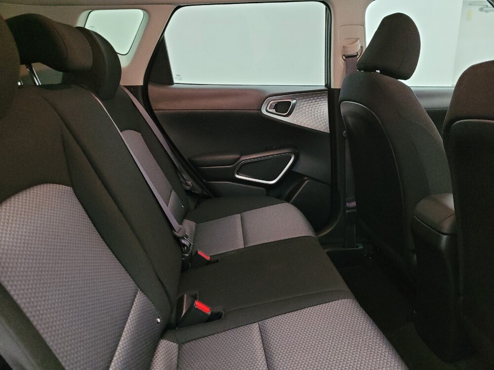 2025 Kia Soul in Phoenix, AZ 85015 - 18115472 19
