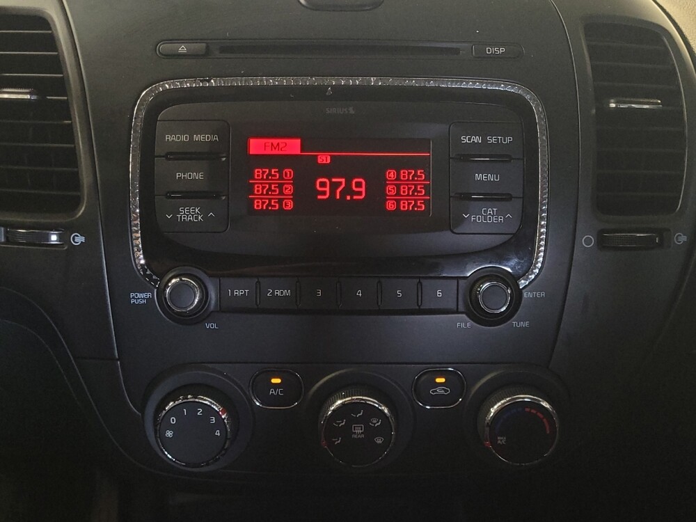 2018 Kia Forte in Lakeland, FL 33815 - 18115473 25