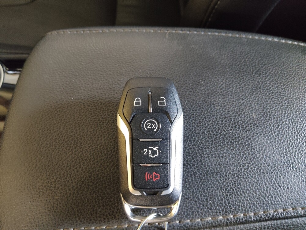 2016 Ford Fusion in Clearwater, FL 33764 - 18115476 32