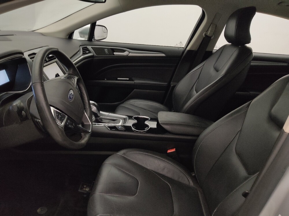 2016 Ford Fusion in Clearwater, FL 33764 - 18115476 17