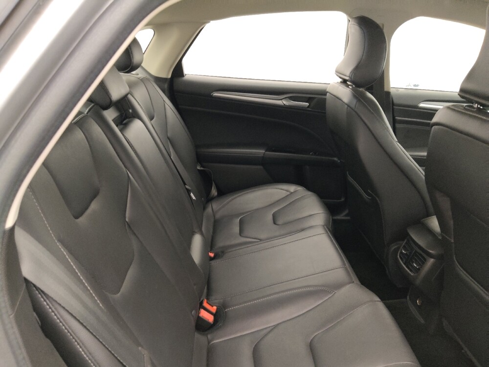 2016 Ford Fusion in Clearwater, FL 33764 - 18115476 19