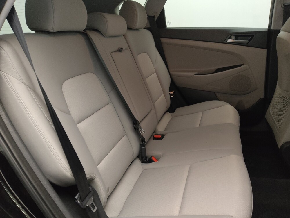 2017 Hyundai Tucson in Gainesville, FL 32609 - 18115489 19