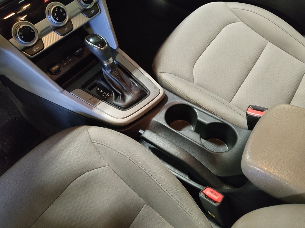 2019 Hyundai Elantra in Miami, FL 33157 - 18115490 26