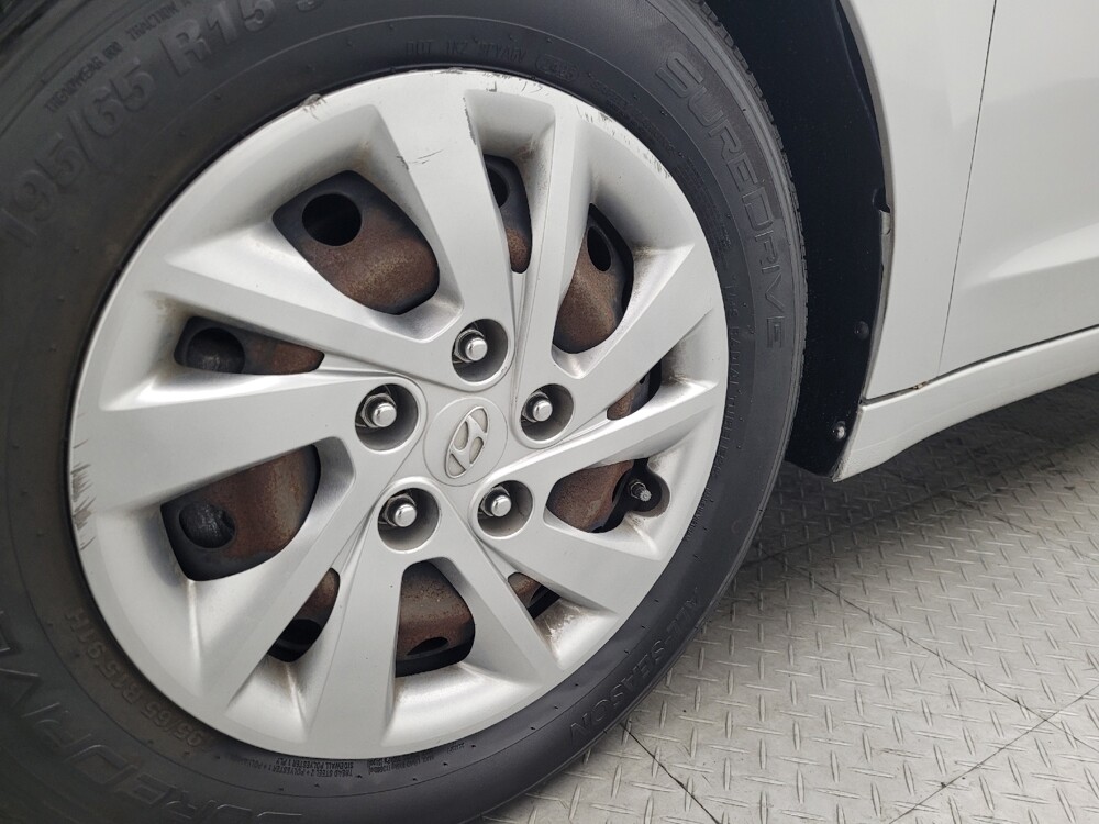 2019 Hyundai Elantra in Miami, FL 33157 - 18115490 31