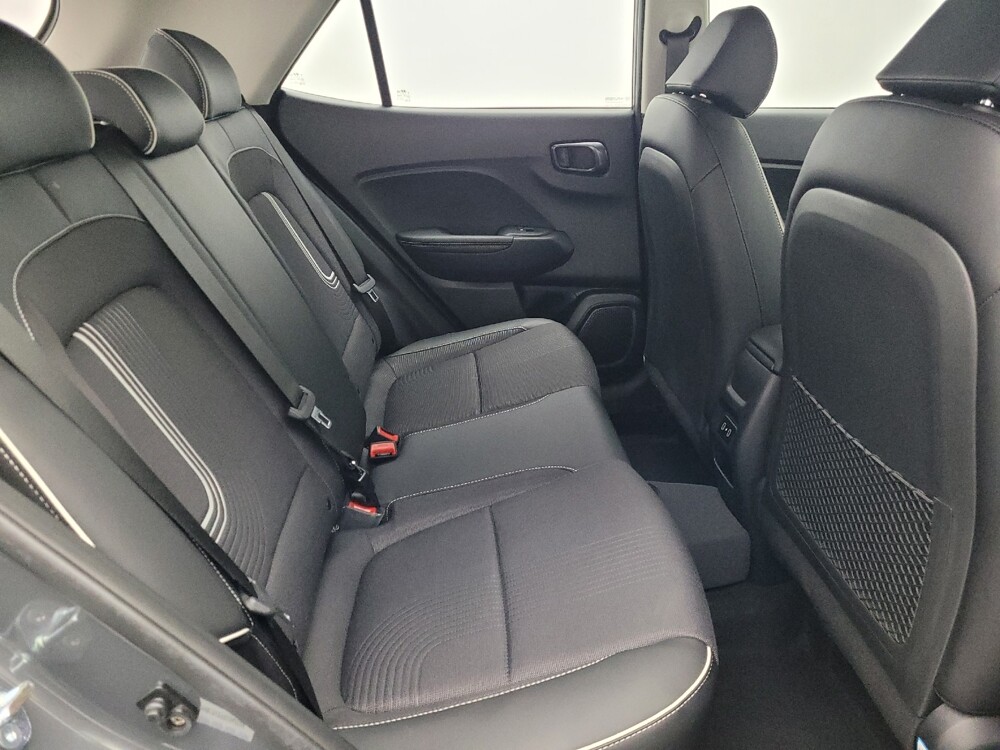 2025 Hyundai Venue in Lauderdale Lakes, FL 33313 - 18115494 19