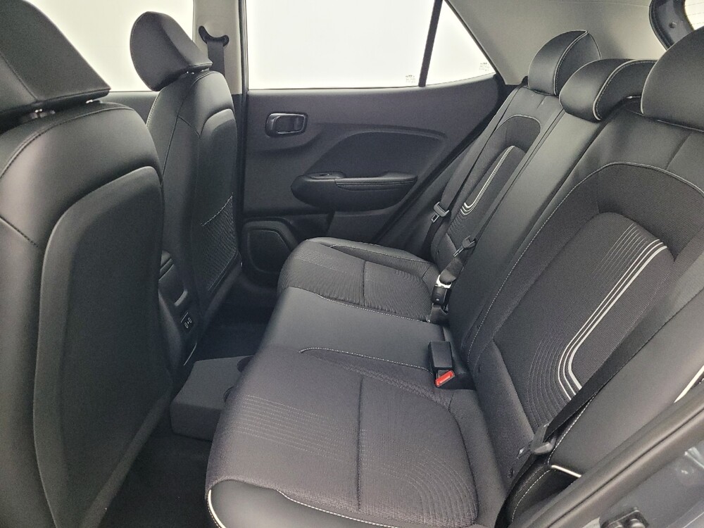 2025 Hyundai Venue in Lauderdale Lakes, FL 33313 - 18115494 18