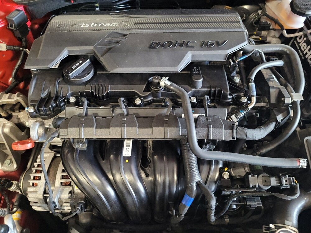 2023 Hyundai Elantra in West Palm Beach, FL 33409 - 18115497 30