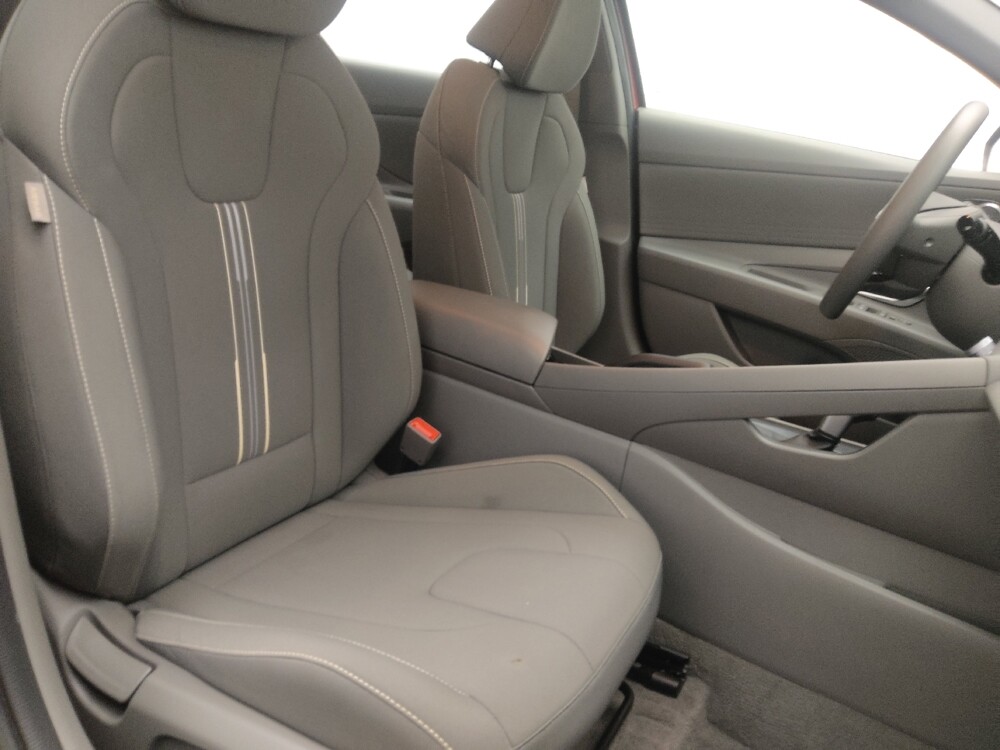 2023 Hyundai Elantra in West Palm Beach, FL 33409 - 18115497 21