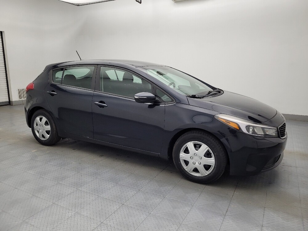 2017 Kia Forte in Wilmington, NC 28405 - 18115502 11