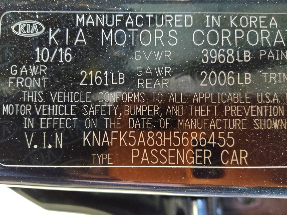 2017 Kia Forte in Wilmington, NC 28405 - 18115502 33