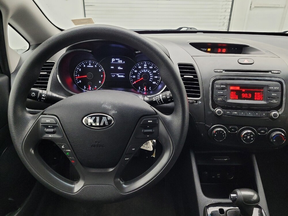 2017 Kia Forte in Wilmington, NC 28405 - 18115502 22
