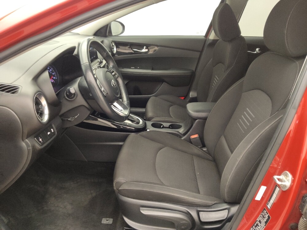 2019 Kia Forte in Live Oak, TX 78233 - 18115530 17