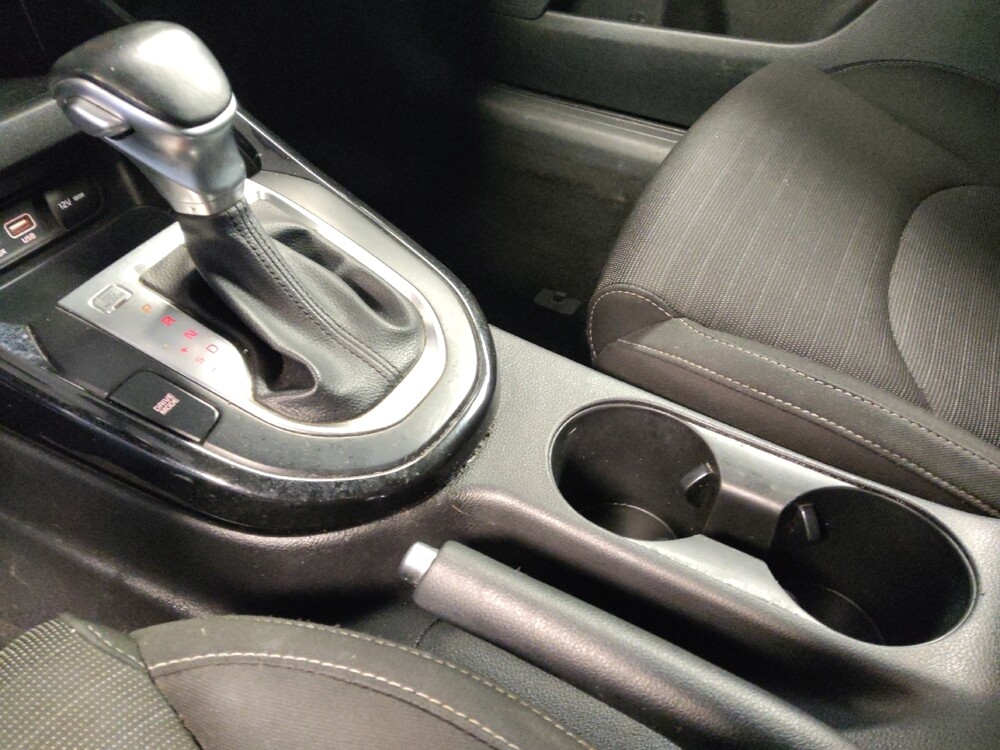 2019 Kia Forte in Live Oak, TX 78233 - 18115530 26