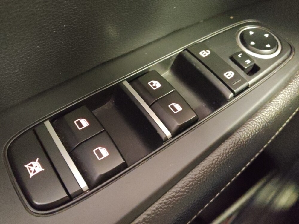 2019 Kia Forte in Live Oak, TX 78233 - 18115530 27