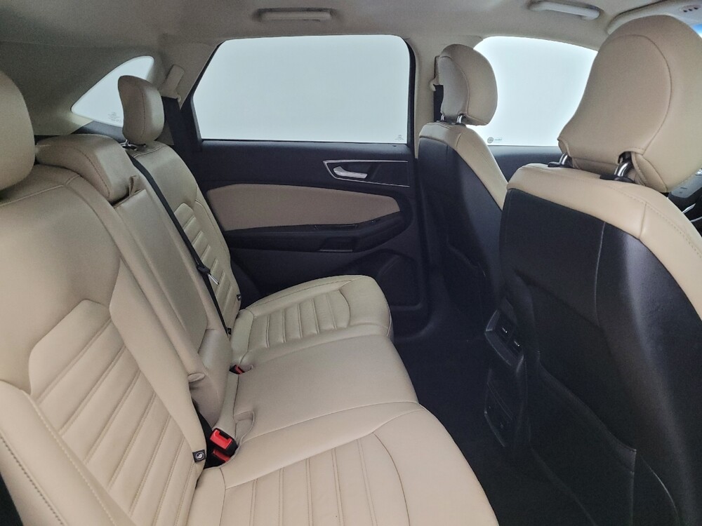 2017 Ford Edge in Louisville, KY 40258 - 18115540 19