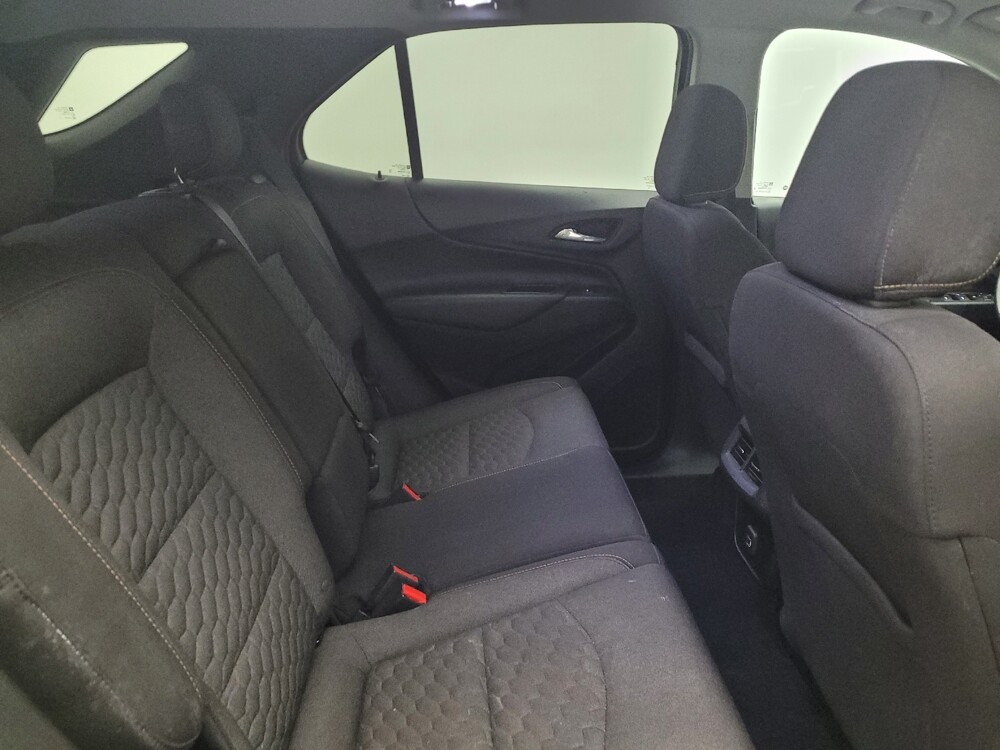 2020 Chevrolet Equinox in Louisville, KY 40258 - 18115542 19