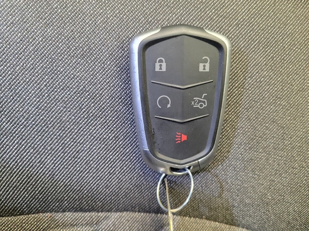 2020 Chevrolet Equinox in Louisville, KY 40258 - 18115542 32