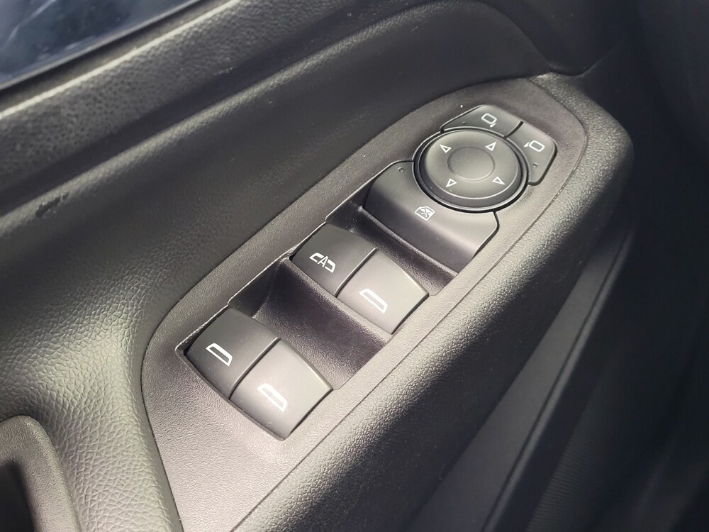 2020 Chevrolet Equinox in Louisville, KY 40258 - 18115542 27