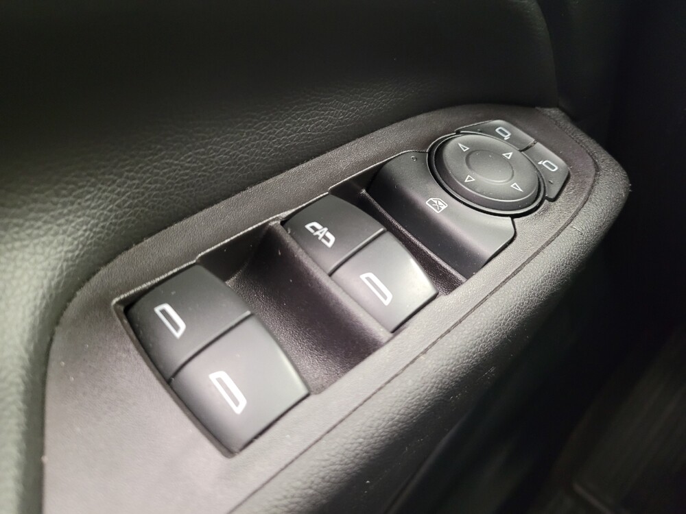 2020 Chevrolet Equinox in Columbus, OH 43228 - 18115546 27