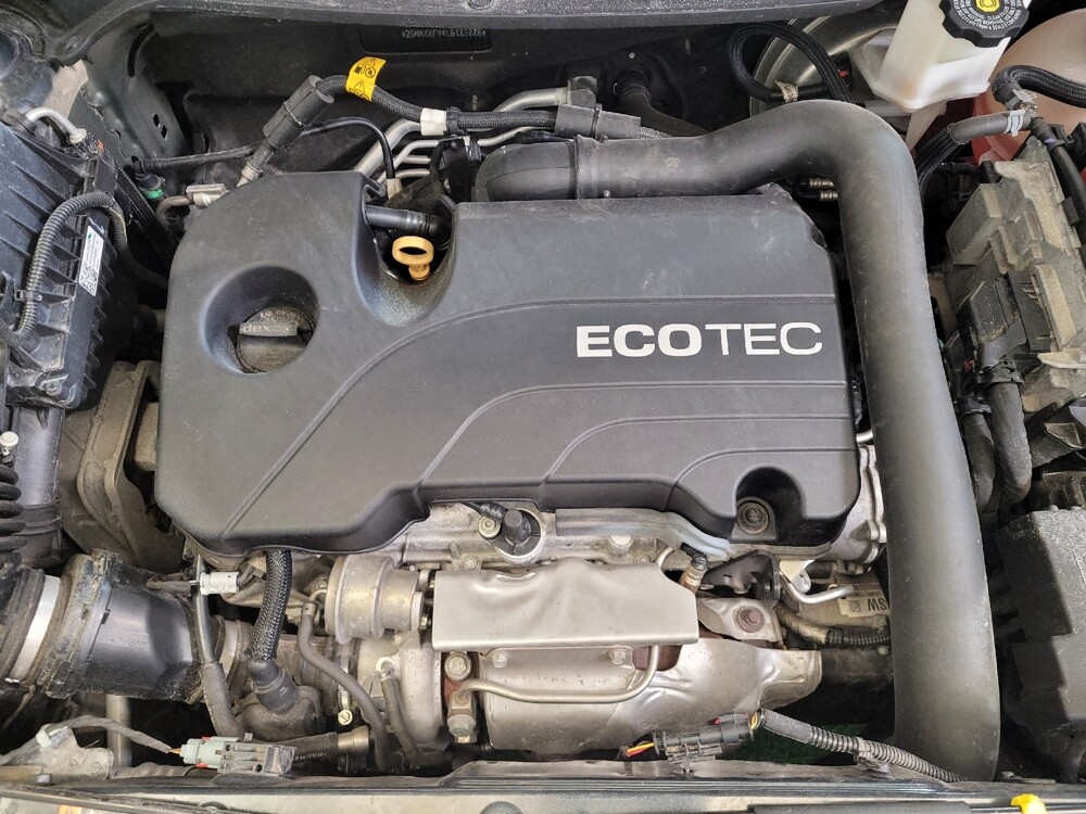 2020 Chevrolet Equinox in Columbus, OH 43228 - 18115546 30