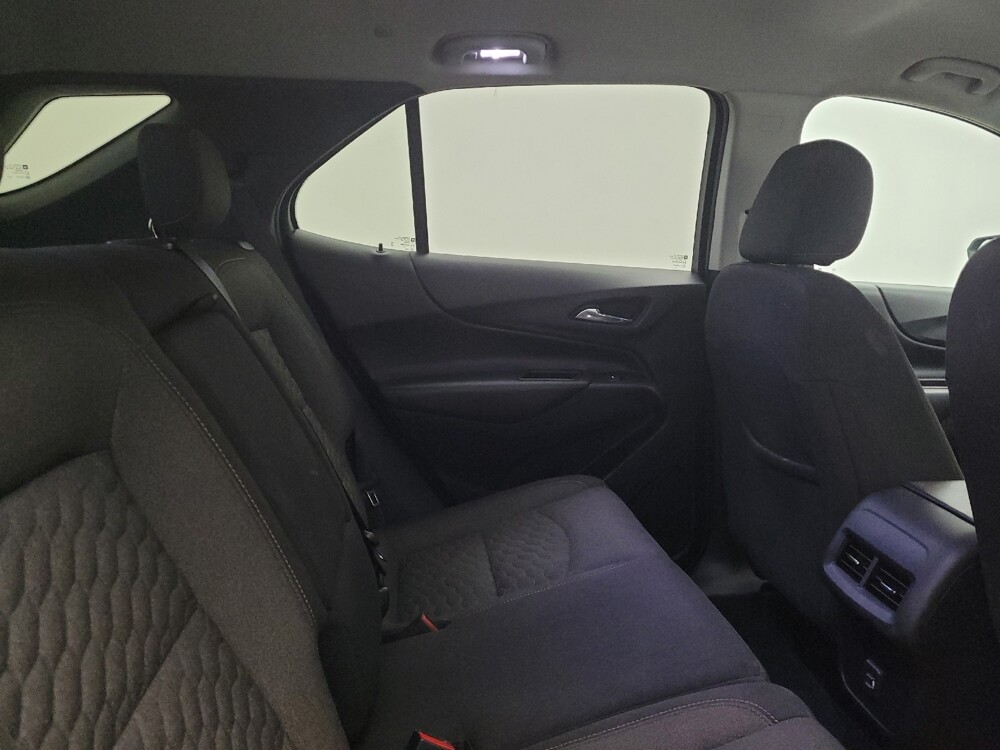 2020 Chevrolet Equinox in Columbus, OH 43228 - 18115546 19