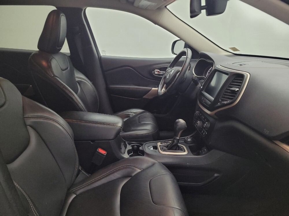 2018 Jeep Cherokee in Louisville, KY 40258 - 18115548 21