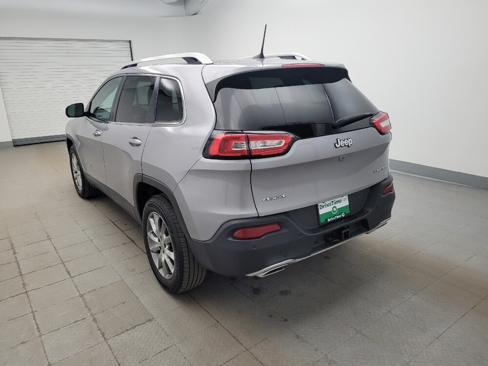 2018 Jeep Cherokee in Louisville, KY 40258 - 18115548 5
