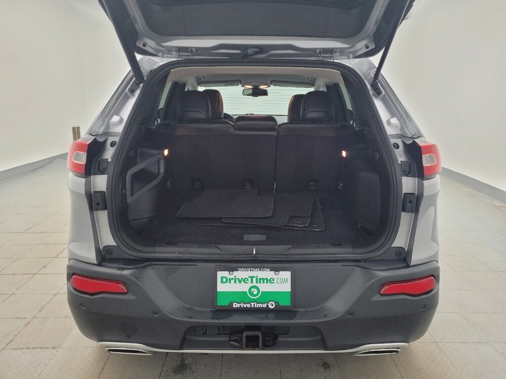 2018 Jeep Cherokee in Louisville, KY 40258 - 18115548 29