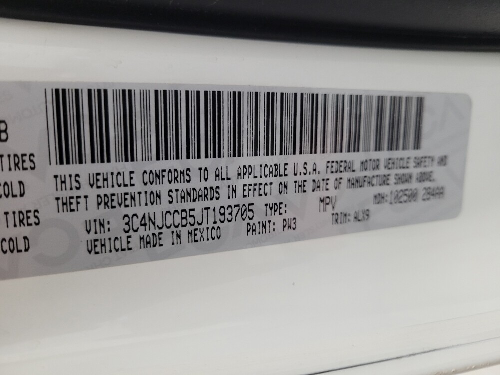 2018 Jeep Compass in Louisville, KY 40258 - 18115550 33