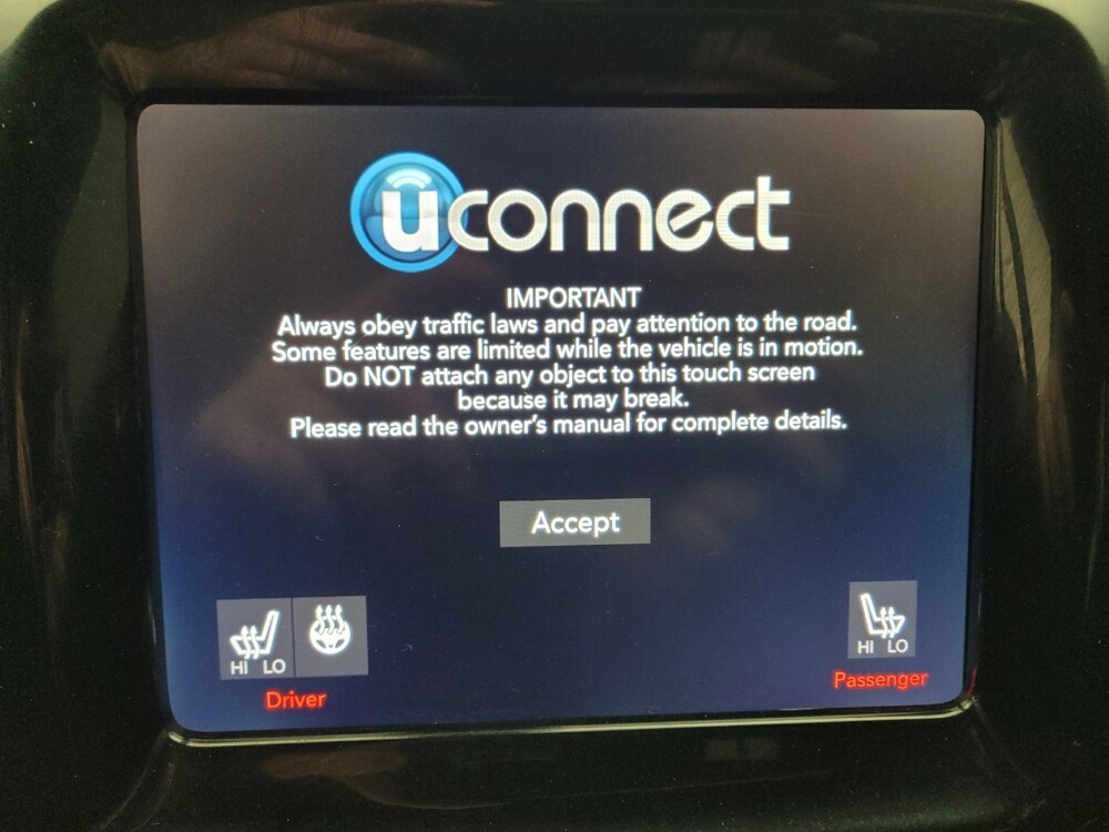 2018 Jeep Compass in Louisville, KY 40258 - 18115550 25