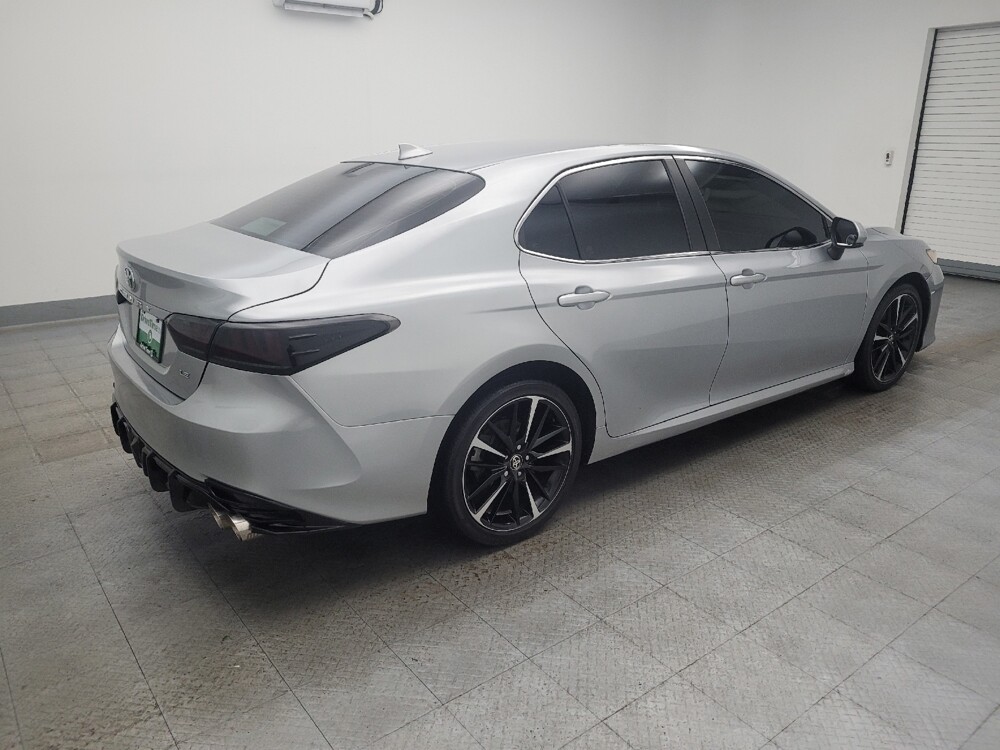 2019 Toyota Camry in Cincinnati, OH 45255 - 18115551 10