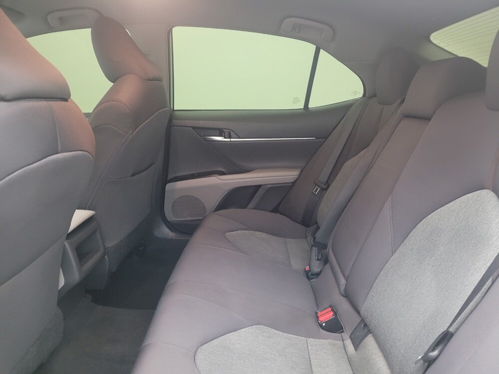 2019 Toyota Camry in Cincinnati, OH 45255 - 18115551 18