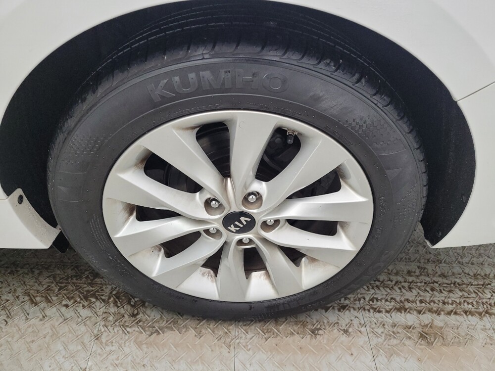 2016 Kia Optima in Columbus, OH 43228 - 18115552 31