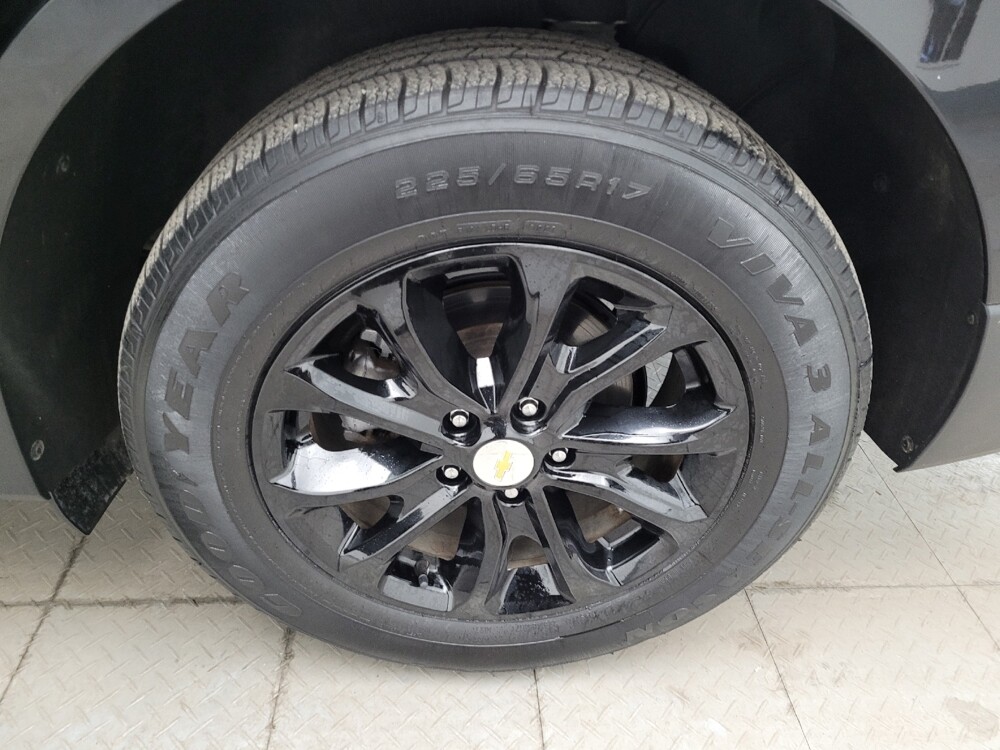 2021 Chevrolet Equinox in Maple Heights, OH 44137 - 18115556 31