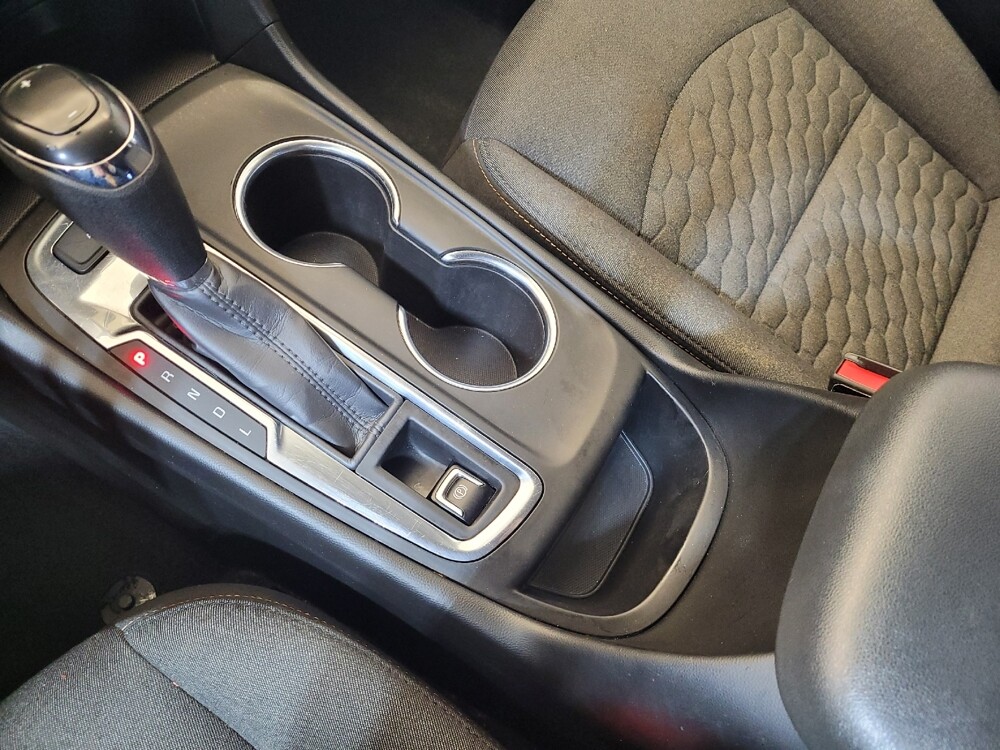 2021 Chevrolet Equinox in Maple Heights, OH 44137 - 18115556 26