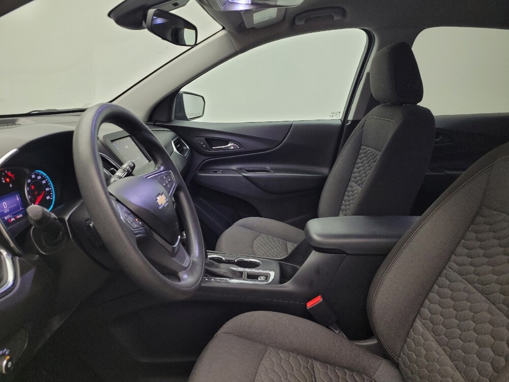 2021 Chevrolet Equinox in Maple Heights, OH 44137 - 18115556 17