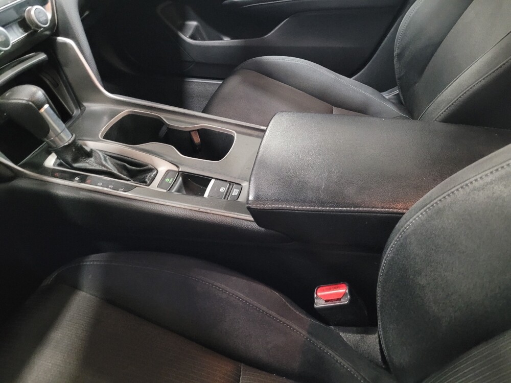 2018 Honda Accord in New Castle, DE 19720 - 18115560 26