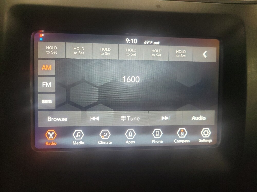 2019 Jeep Cherokee in New Castle, DE 19720 - 18115561 25