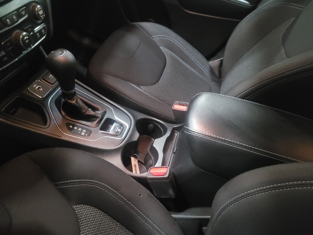 2019 Jeep Cherokee in New Castle, DE 19720 - 18115561 26