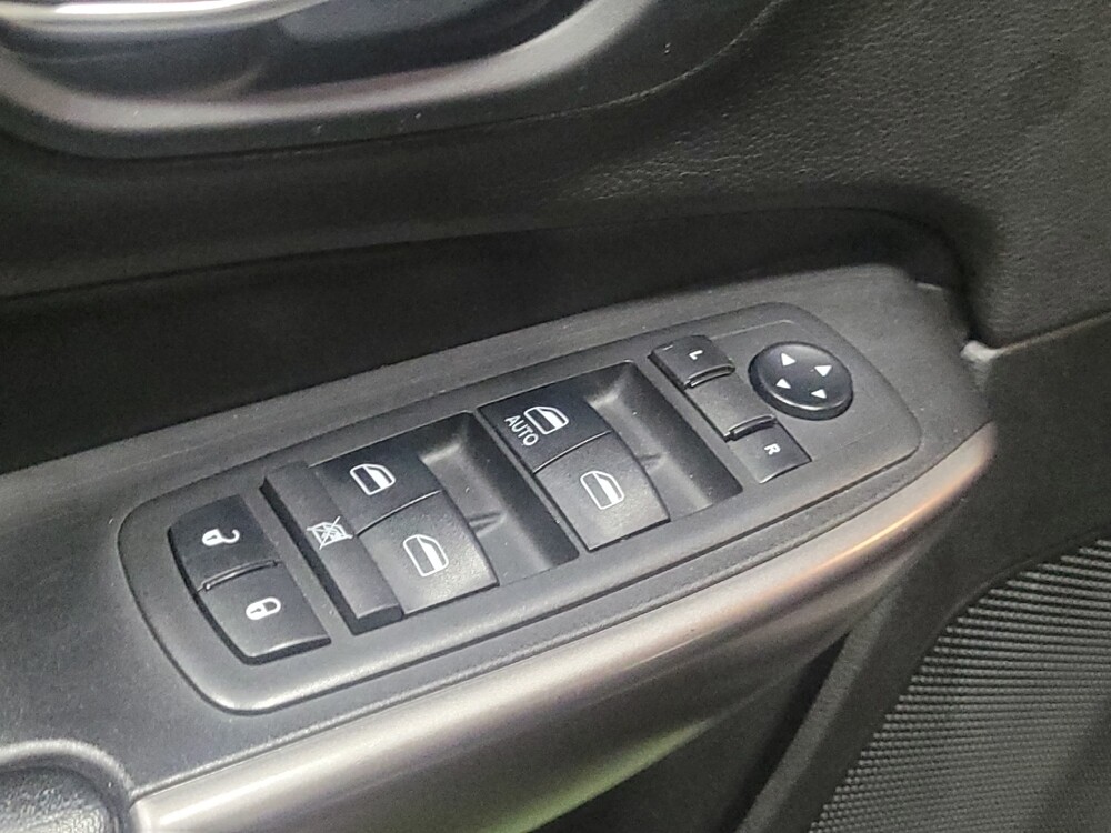 2019 Jeep Cherokee in New Castle, DE 19720 - 18115561 27