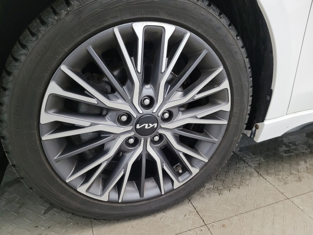 2022 Kia Forte in Plymouth Meeting, PA 19462 - 18115568 31