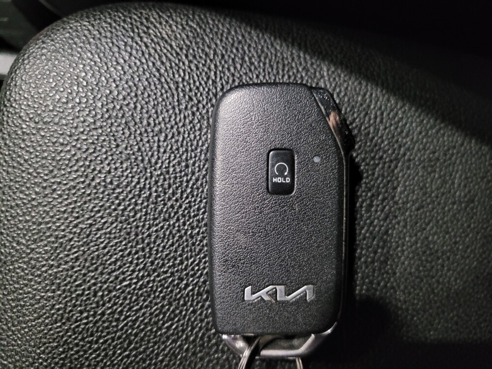 2022 Kia Forte in Plymouth Meeting, PA 19462 - 18115568 32